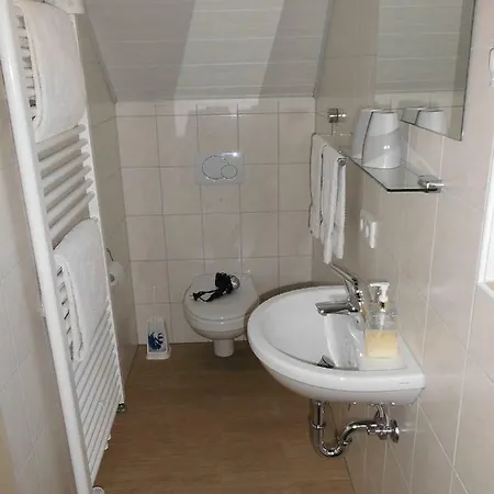 Kiesel Apartament *